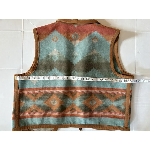 Pendleton Women's Multicolor Wool Vest - Picture 10 of 10